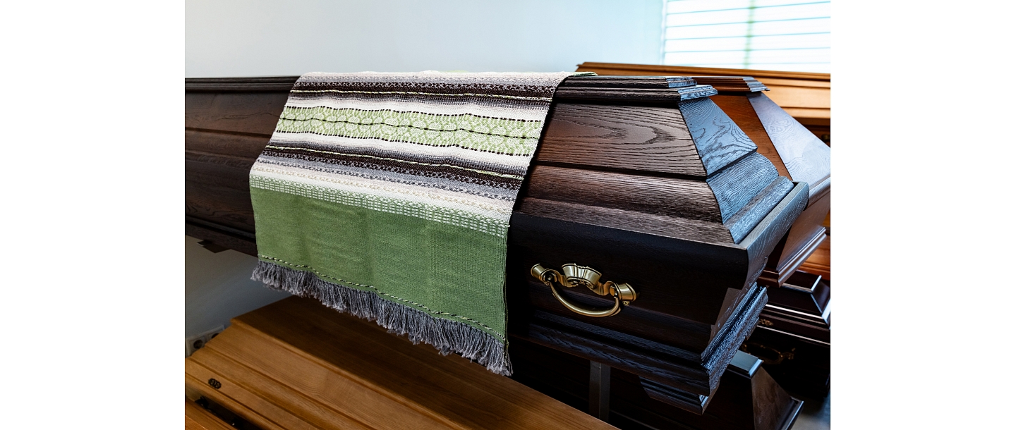 Funeral accessories, coffin